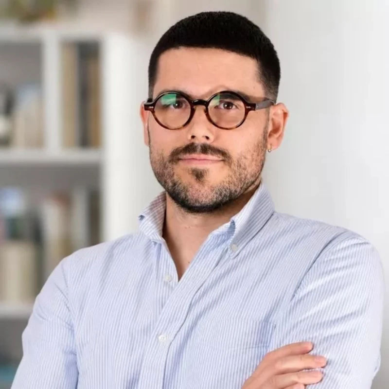 Ross Torres, founder of Become Fluent